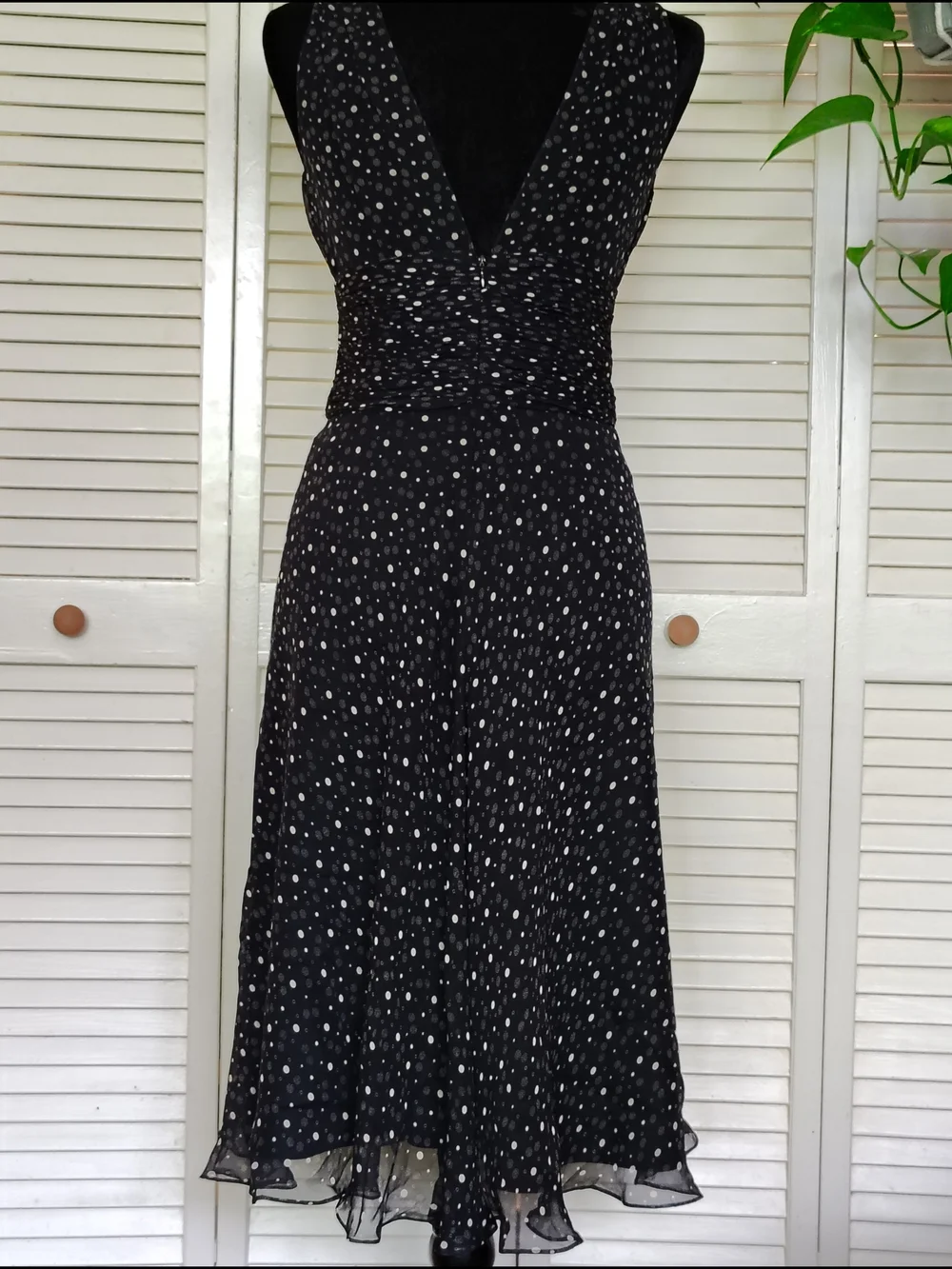 White House Black Market Black Polka Dot Silk Midi Dress Size 2 – Like New - Picture 8 of 16